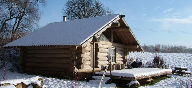 Poplar log cabin Lincolnshire