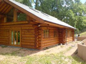  3 bed,Log House